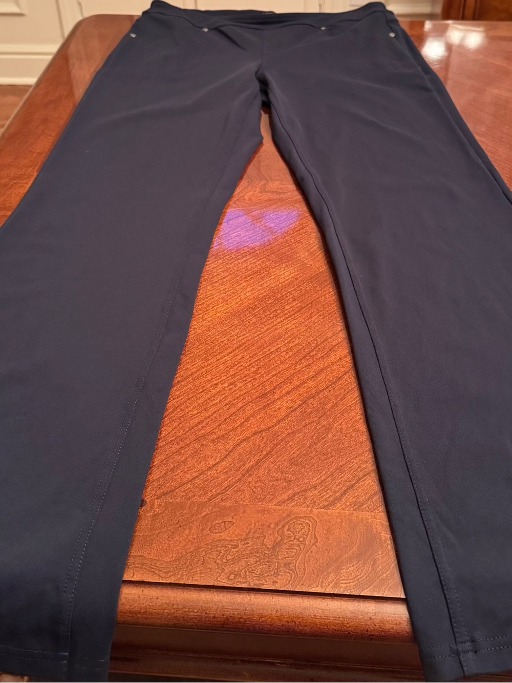 Athleta Yoga Pants/ Leggings Flare in Navy Blue Size Medium **NWOT**